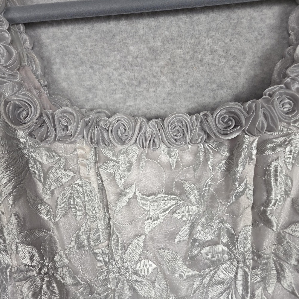 Aspeed USA Dress Womens 4 Silver Floral Embroidered Ball Gown Formal Shawl Prom - Picture 3 of 16